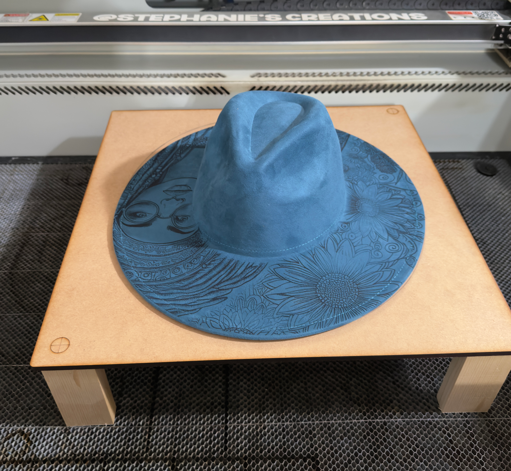 Wide Brim Hat Jig for Laser Engraving Digital File