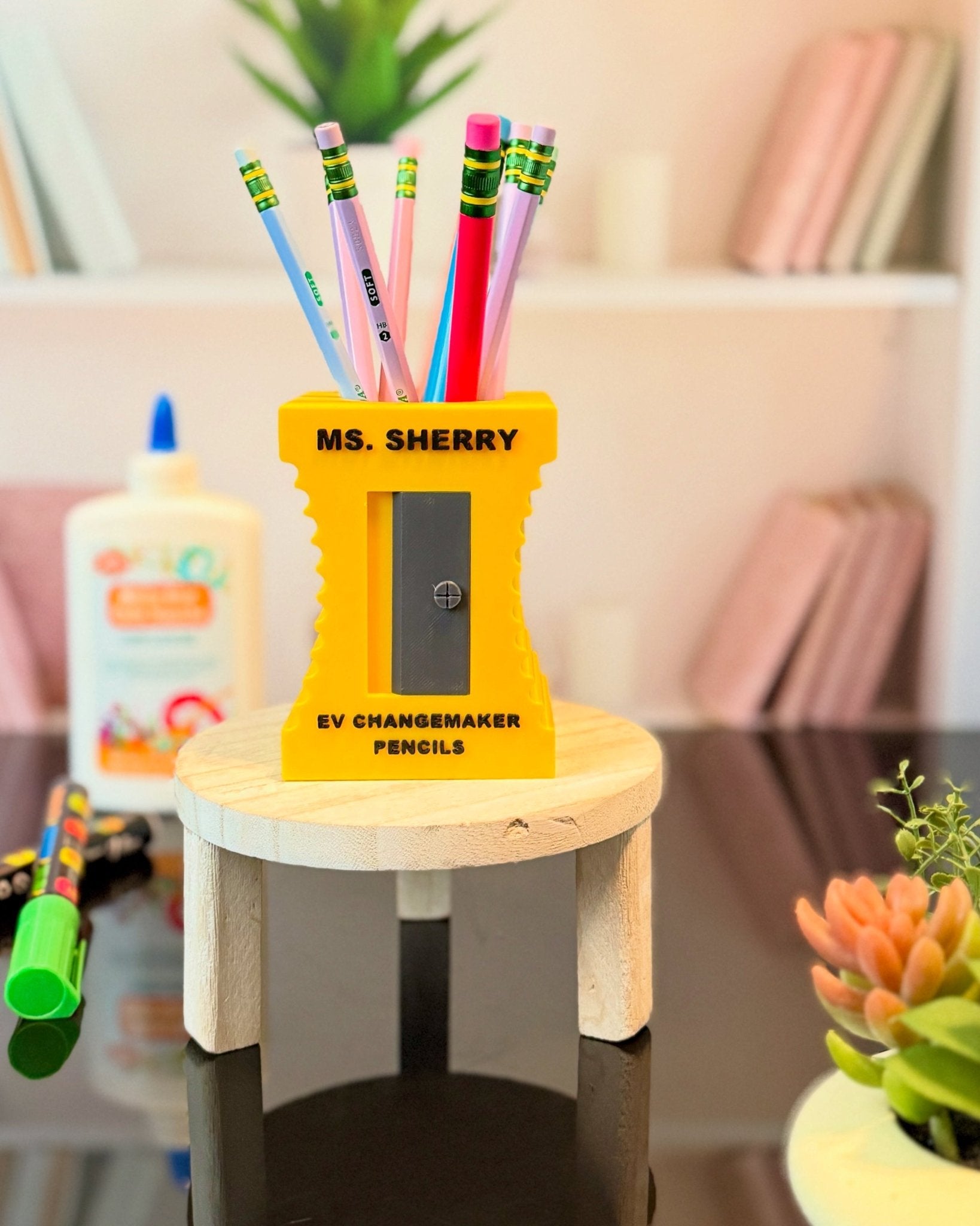 Pencil Sharpener Style Pencil Holder 3D Print File - Stephanie's Creations