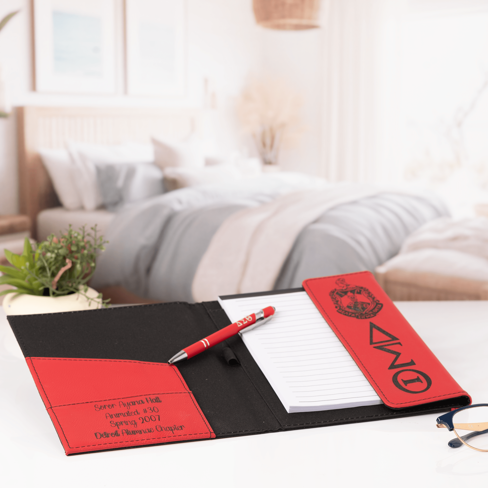 Delta Sigma Theta Padfolio | Personalized DST Portfolio | Licensed DST Gift | Free Shipping - Stephanie's Creations